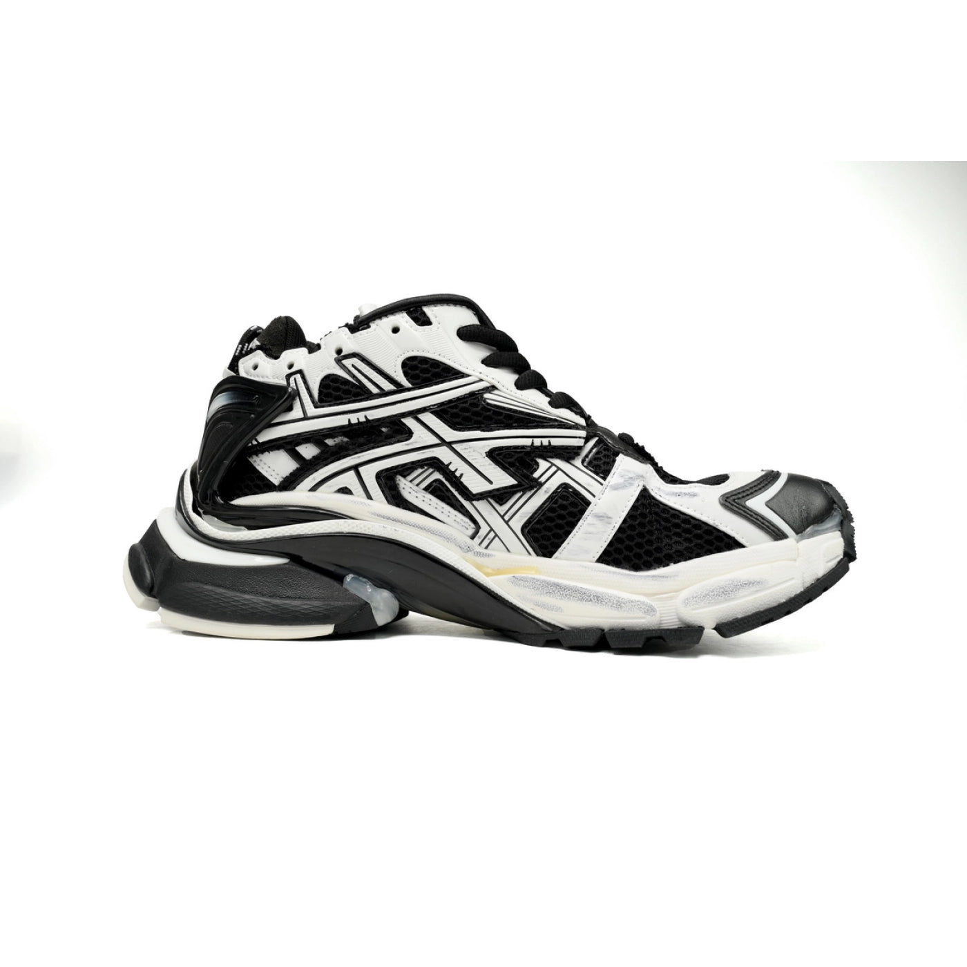 Balenciaga Runner Black White 677402W3RB29010