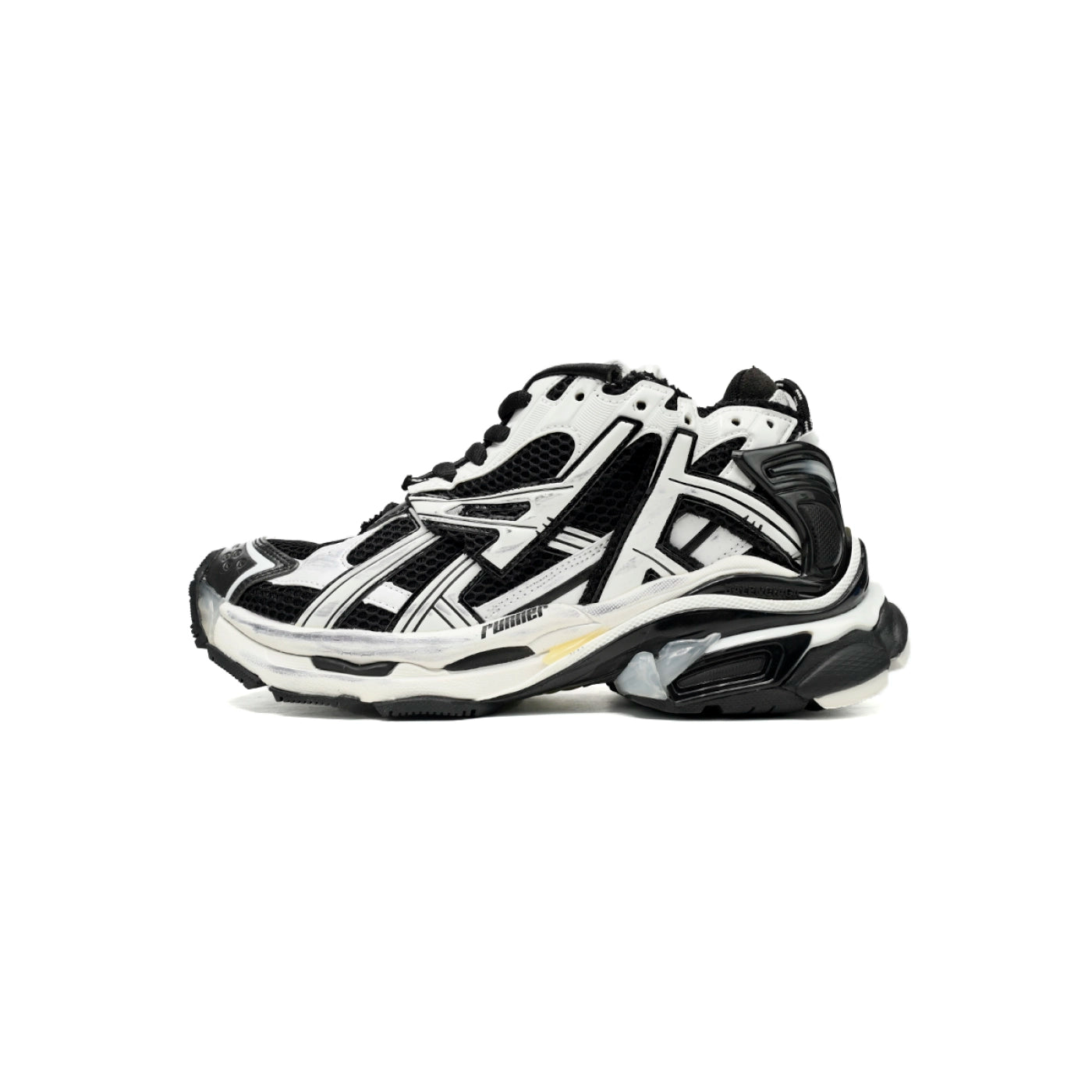 Balenciaga Runner Black White 677402W3RB29010